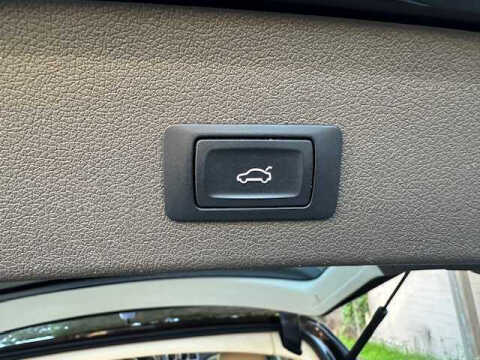 2013 Audi Q5 2.0T quattro Premium Plus