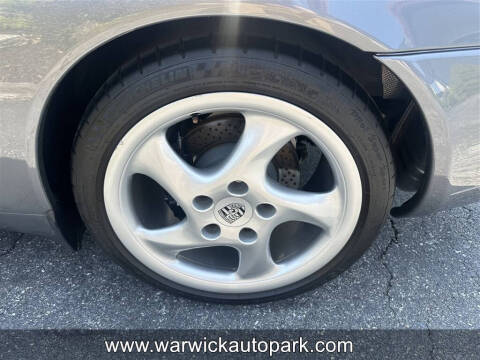 2001 Porsche 911 Carrera