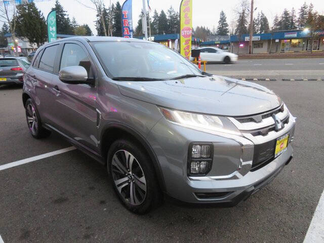 2023 Mitsubishi Outlander Sport SE