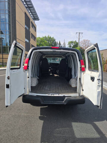 2011 Chevrolet Express 2500