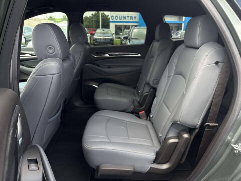 2023 Buick Enclave Essence