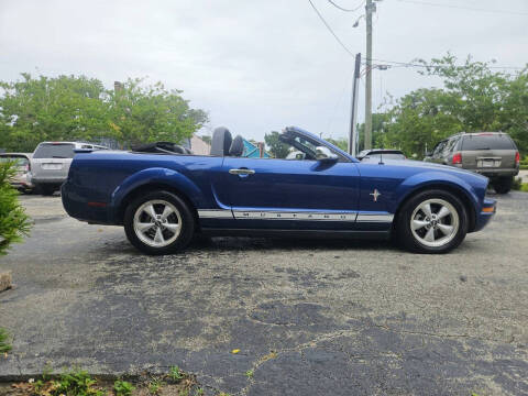 2008 Ford Mustang V6 Deluxe