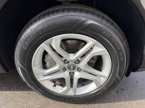 2018 Audi Q5 2.0T quattro Premium