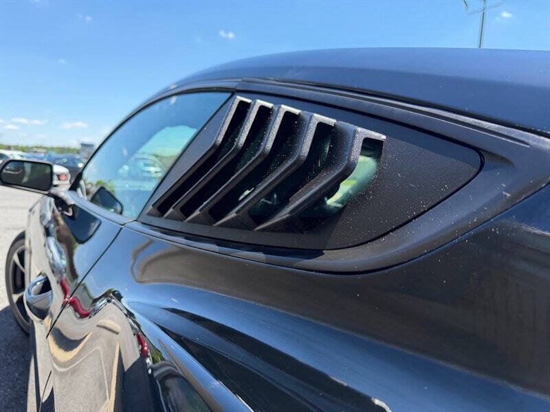 2019 Ford Mustang EcoBoost