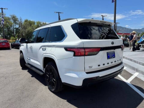 2025 Toyota Sequoia SR5