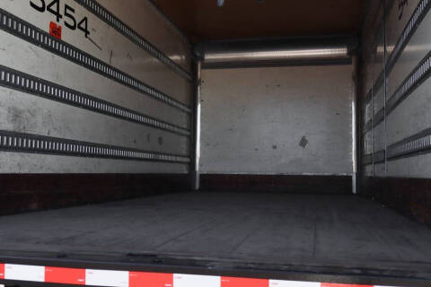 2014 Freightliner M2 106