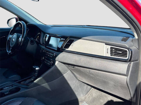 2017 Kia Niro EX