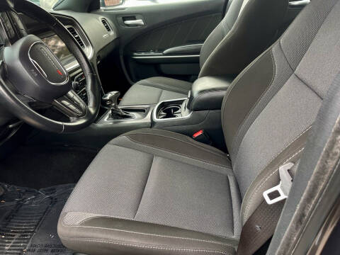 2019 Dodge Charger SXT