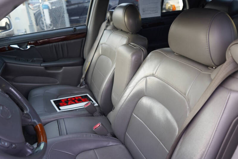 2004 Cadillac DeVille DHS