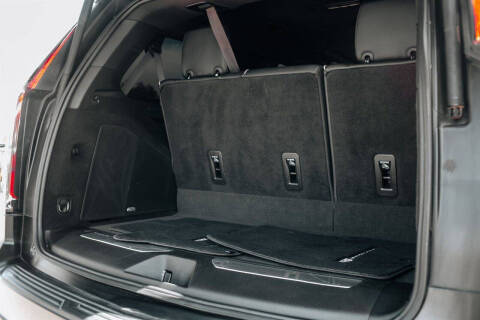 2022 Cadillac Escalade Premium Luxury