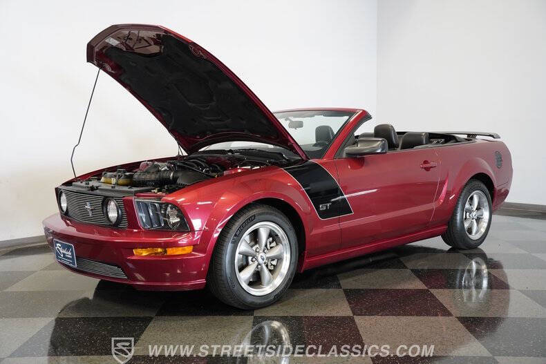2005 Ford Mustang