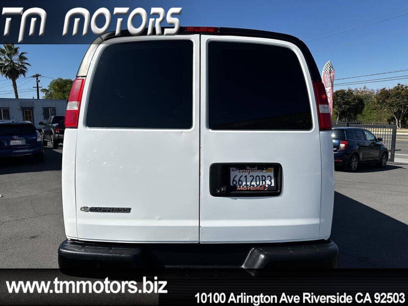 2019 Chevrolet Express 2500