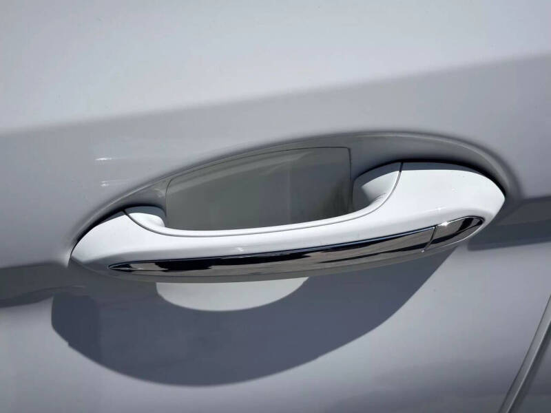 2017 BMW 5 Series 530i