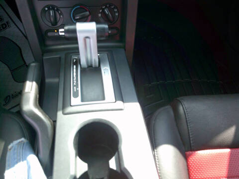 2006 Ford Mustang GT Deluxe