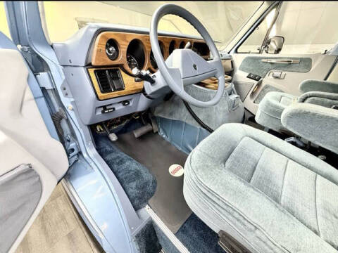 1988 Dodge Ram Van B350