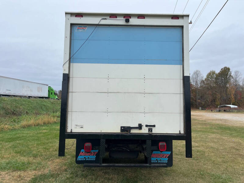 2007 Chevrolet Silverado Classic 3500 Chassis Cab null photo 11