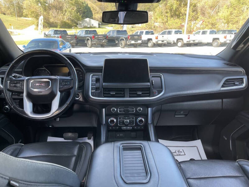 2021 GMC Yukon XL SLT