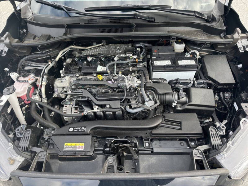 2025 Toyota Corolla Cross LE