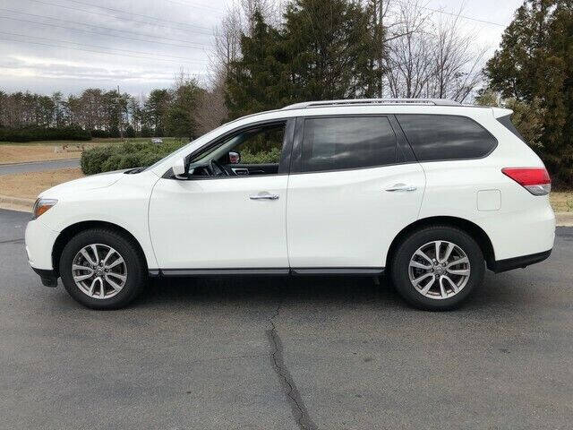 2016 Nissan Pathfinder S