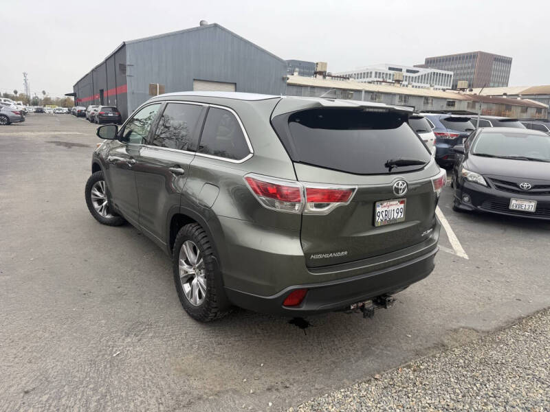 2015 Toyota Highlander XLE