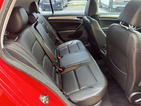 2016 Volkswagen Golf
