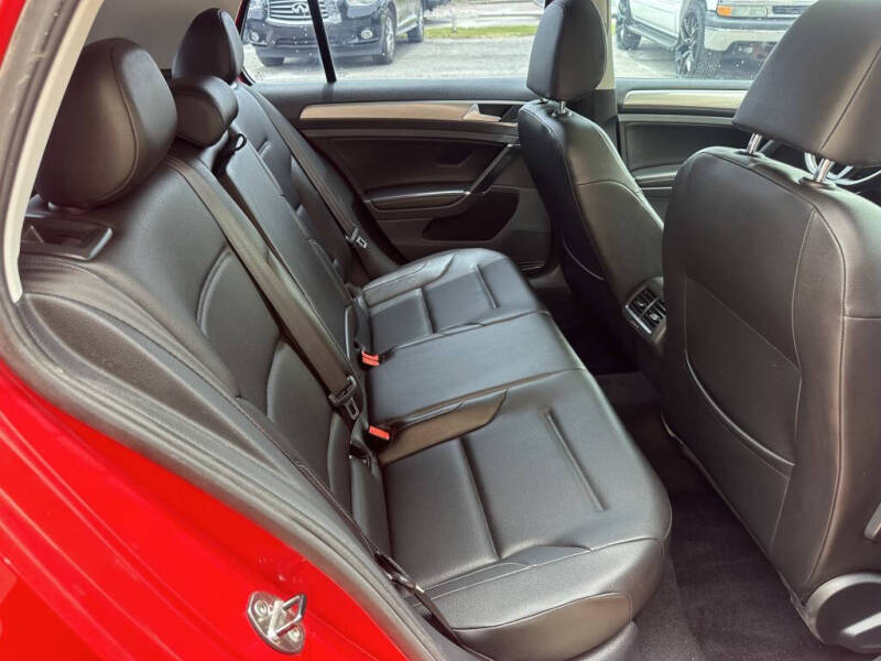 2016 Volkswagen Golf