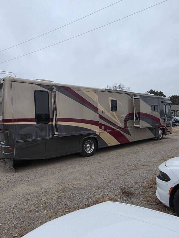 2003 Gulfstream Friendship 8408FS