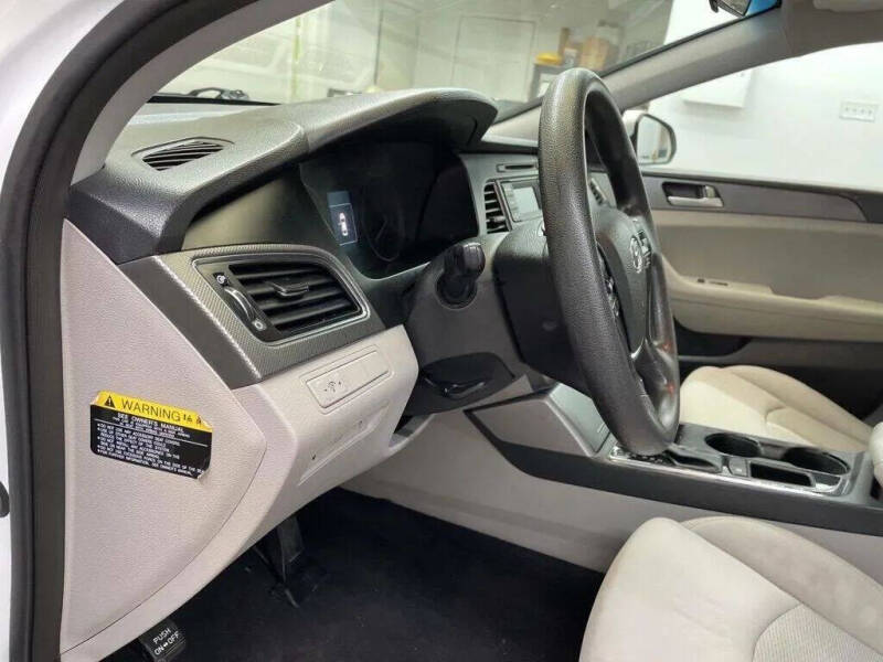 2015 Hyundai Sonata SE