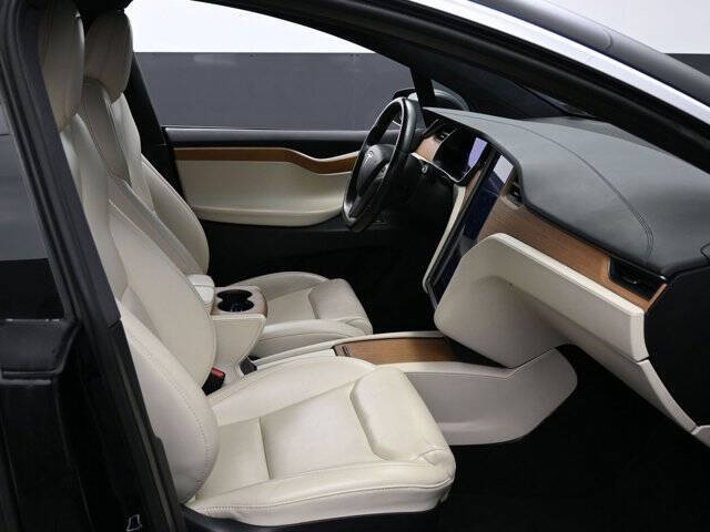 2021 Tesla Model X Performance