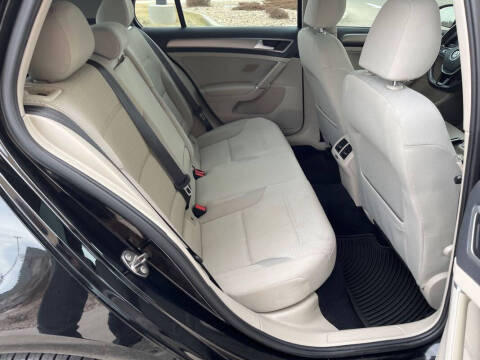 2016 Volkswagen Golf