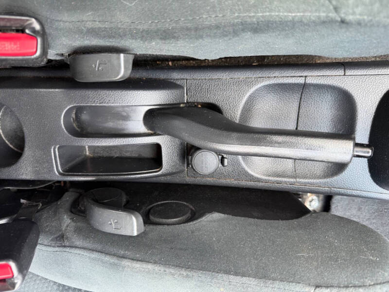 2010 Nissan Versa 1.8 S