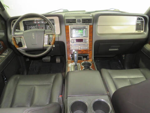 2014 Lincoln Navigator