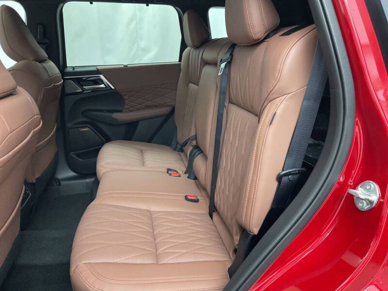 2026 Mitsubishi Outlander SEL