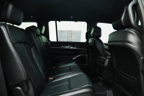 2023 Jeep Wagoneer L