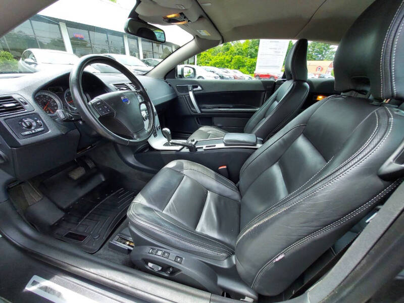 2012 Volvo C70 T5