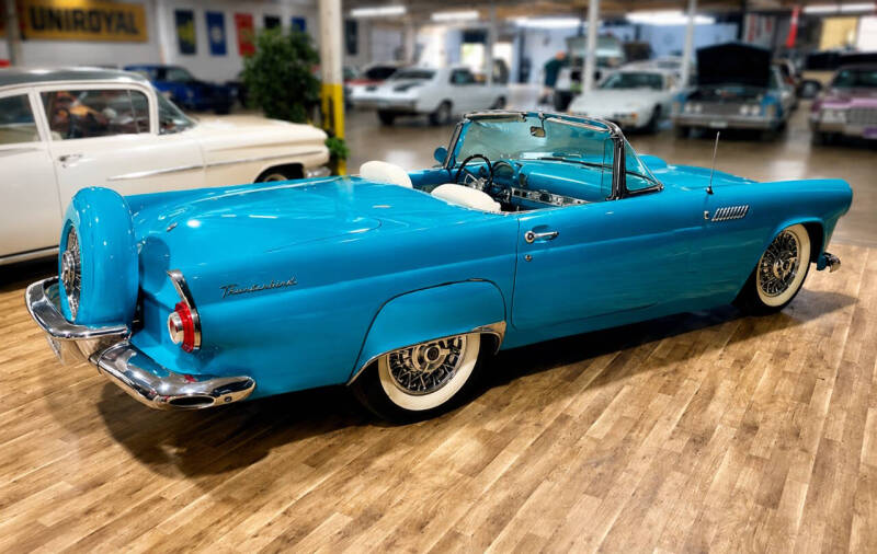 1956 Ford Thunderbird