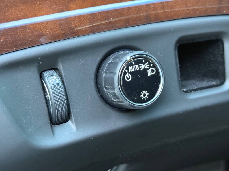 2018 Cadillac Escalade Premium Luxury