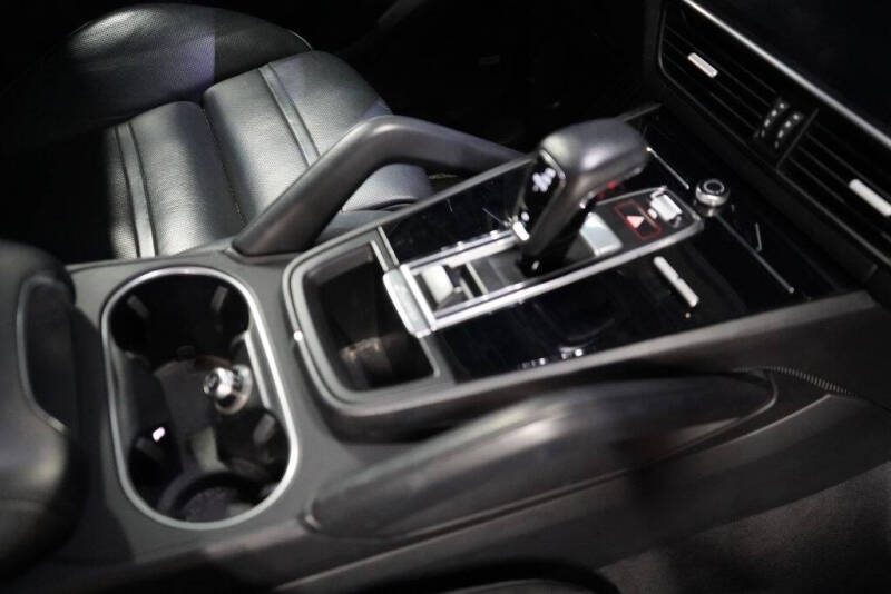 2020 Porsche Cayenne S