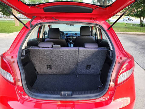 2013 Mazda MAZDA2 Sport