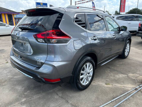 2018 Nissan Rogue SV