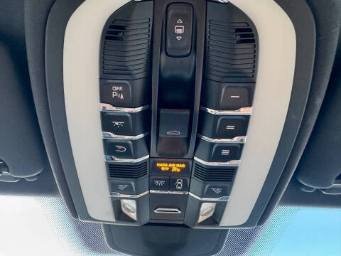 2016 Porsche Cayenne S