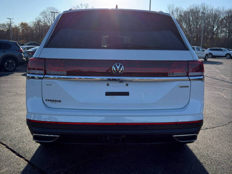 2024 Volkswagen Atlas SE 4Motion