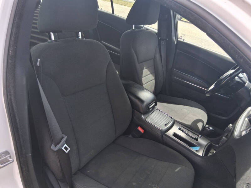 2014 Dodge Charger SE