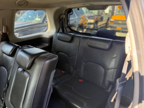 2011 Nissan Pathfinder Silver Edition