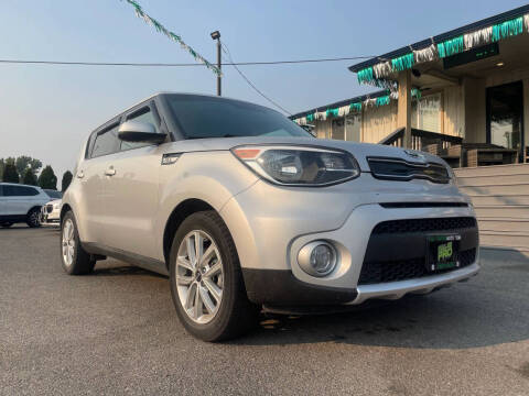 2017 Kia Soul +