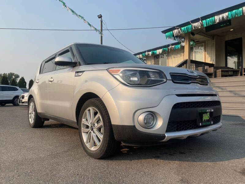 2017 Kia Soul +