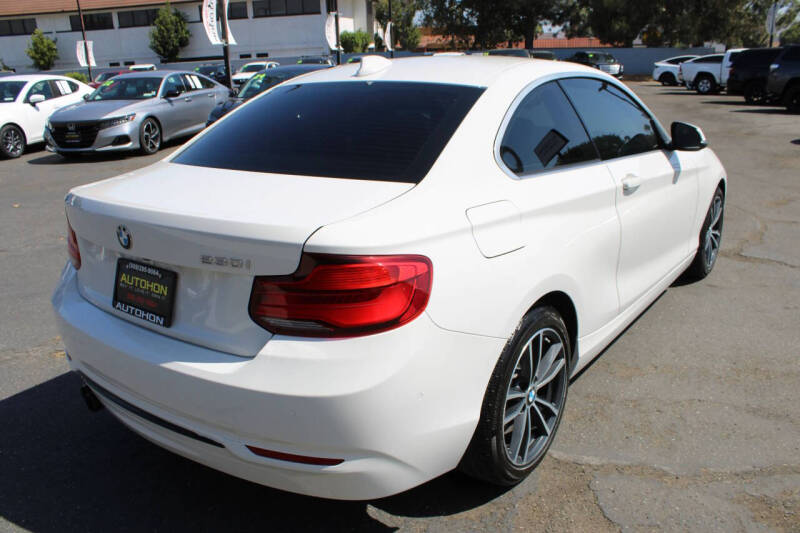 2019 BMW 2 Series 230i