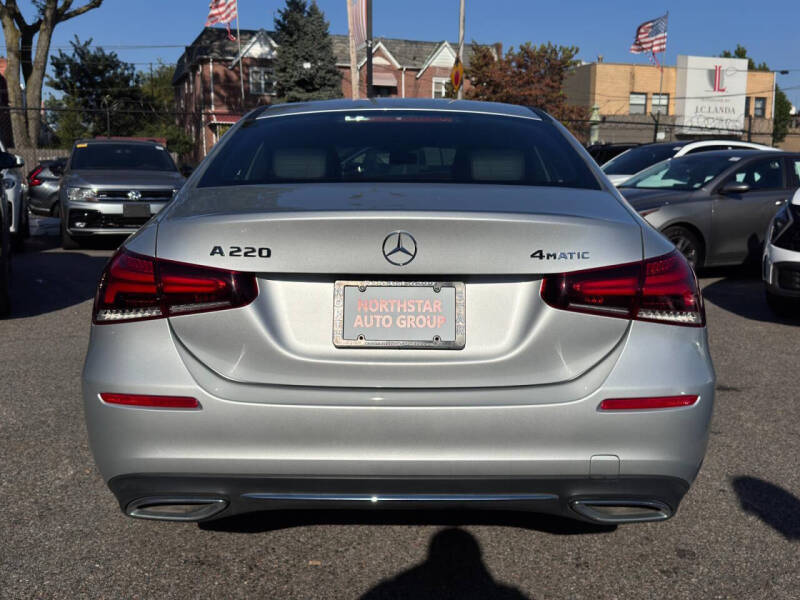 2022 Mercedes-Benz A-Class A 220 4MATIC
