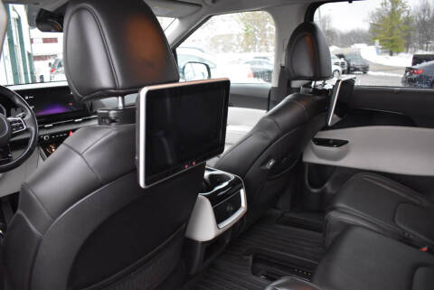 2022 Kia Carnival EX