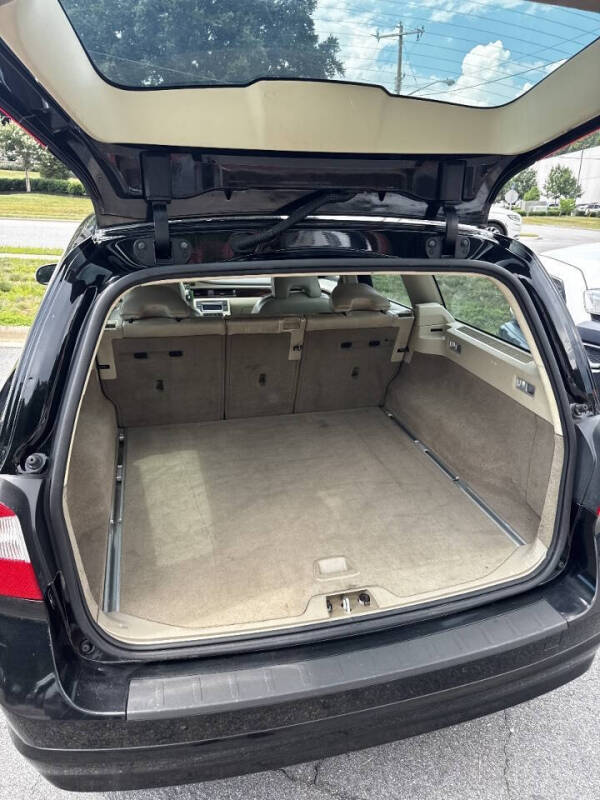 2008 Volvo V70 3.2